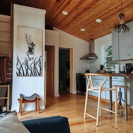 Modern Treehouse, Close To Downtown And Beach Wilmington Zewnętrze zdjęcie