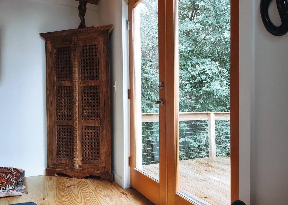 Modern Treehouse, Close To Downtown And Beach Wilmington Zewnętrze zdjęcie